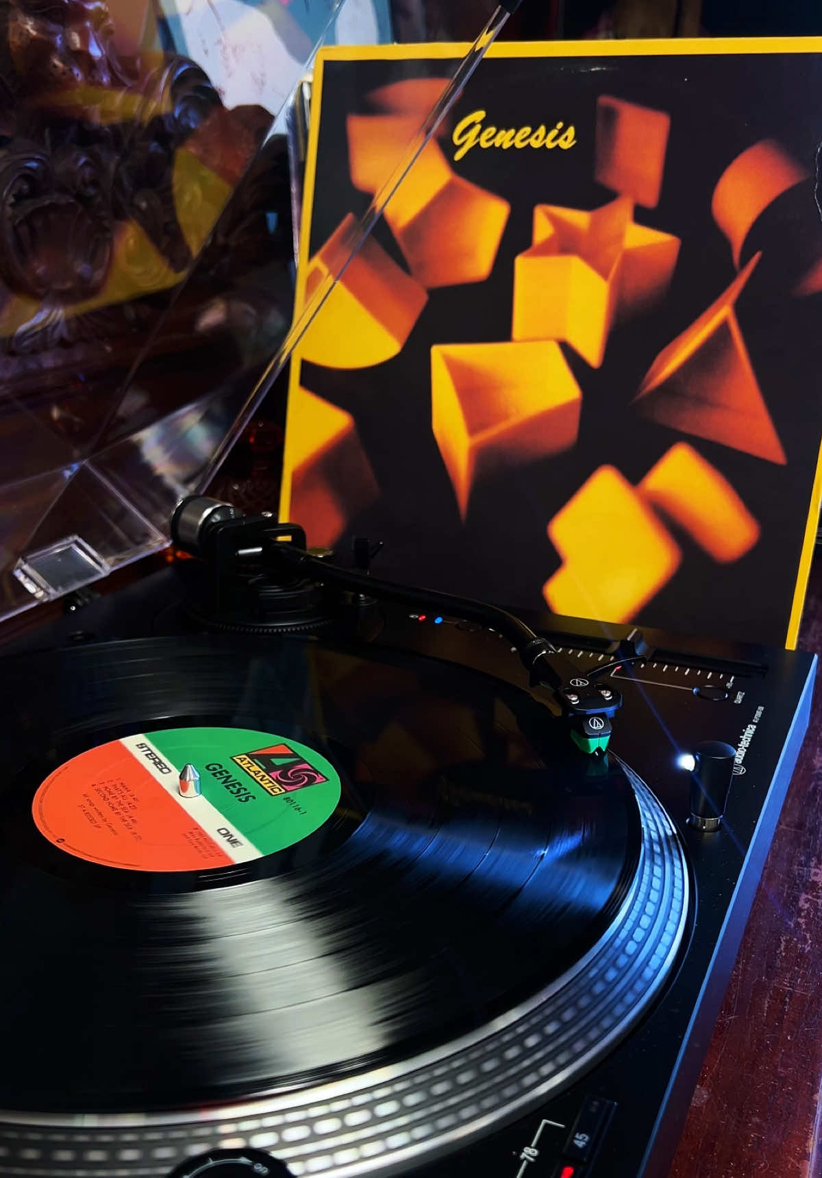 @Vintage Vibes Records