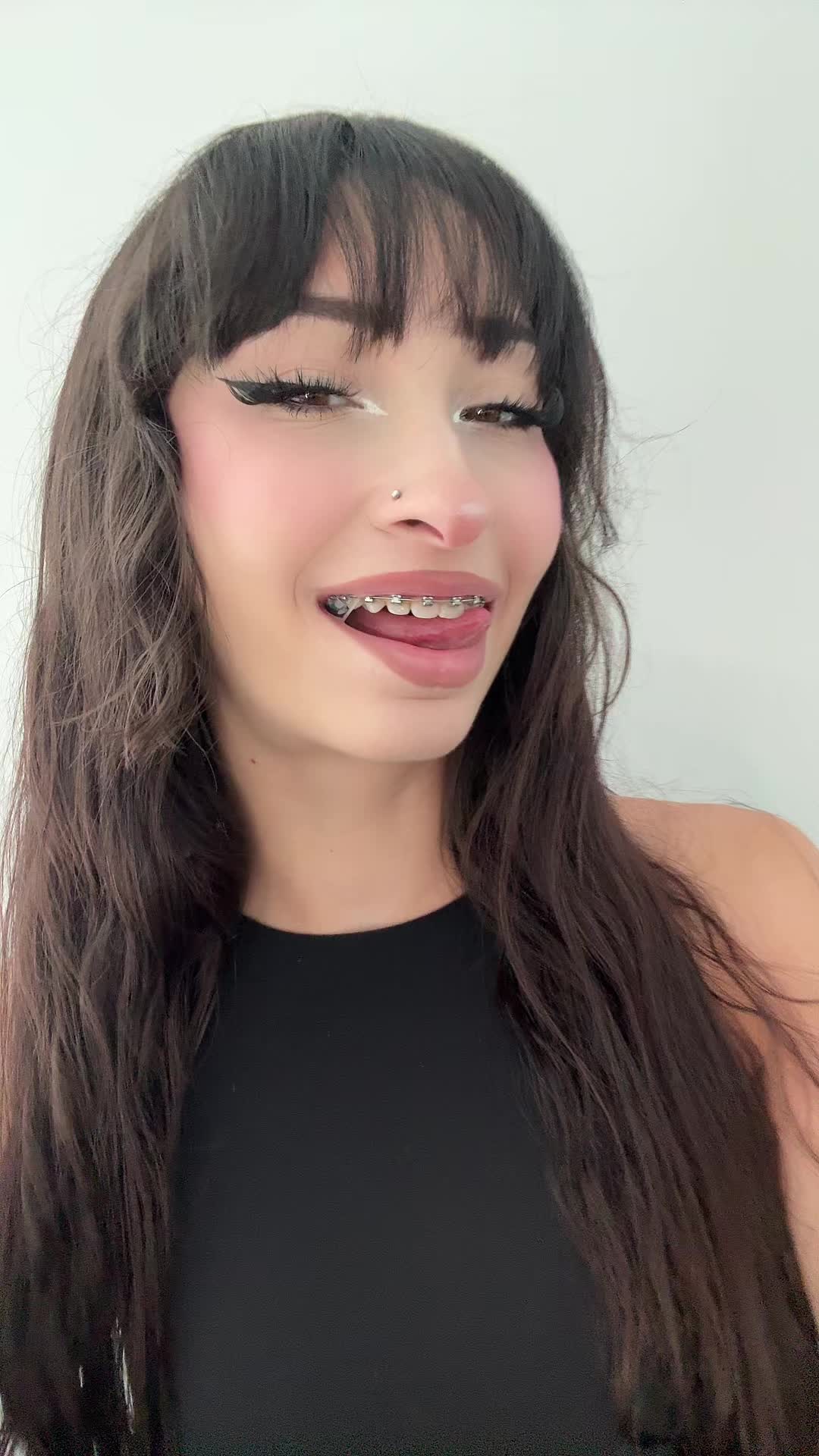 @Foxxi