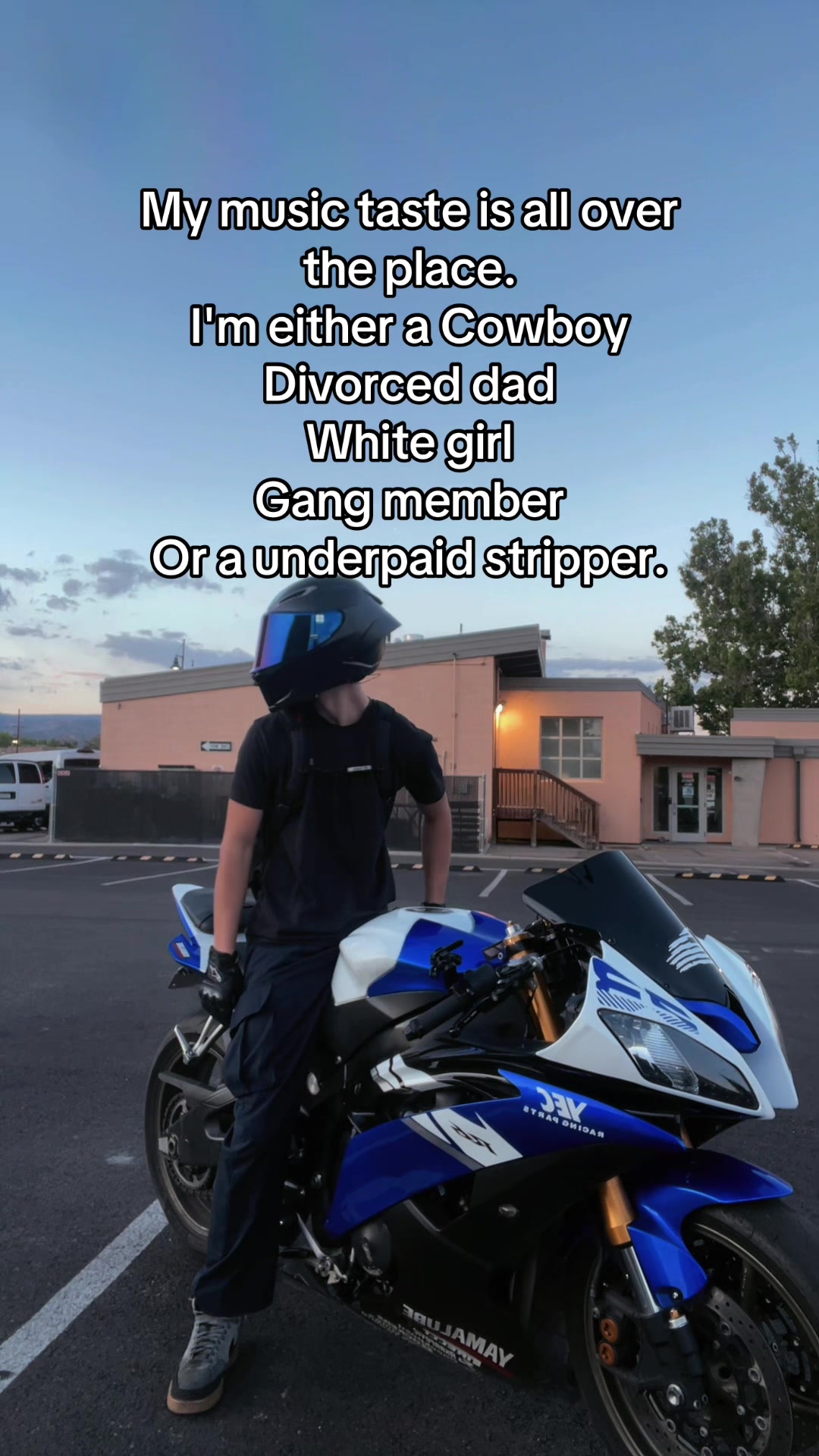 @BABY R6