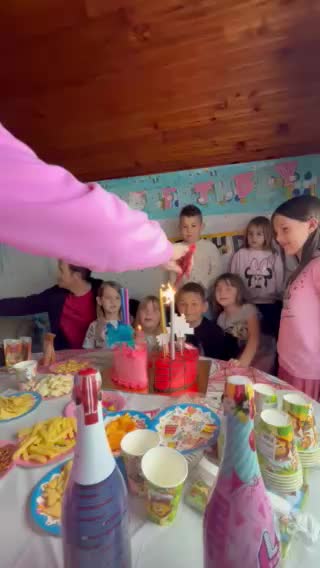 @Senčiiiii Enes