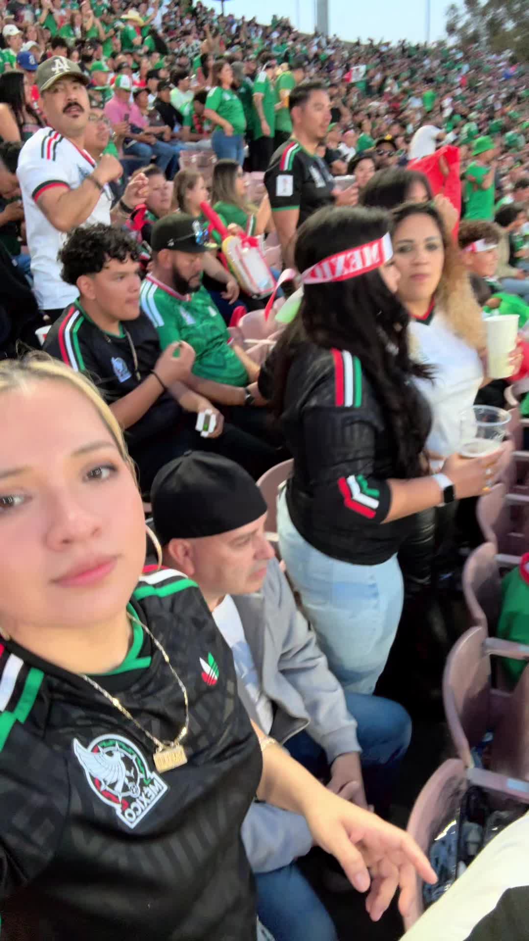 @Mayra Montano ๐