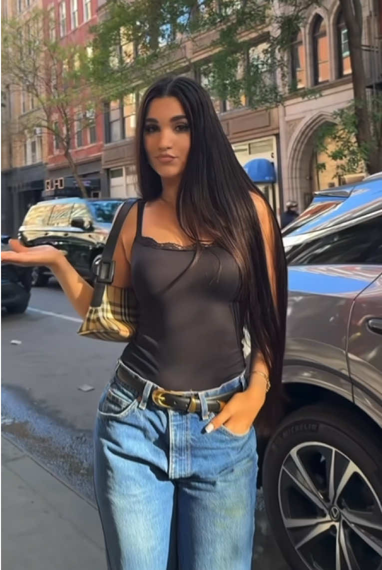 @Bibi