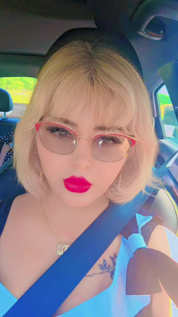 @Nilofar 🇺🇲
