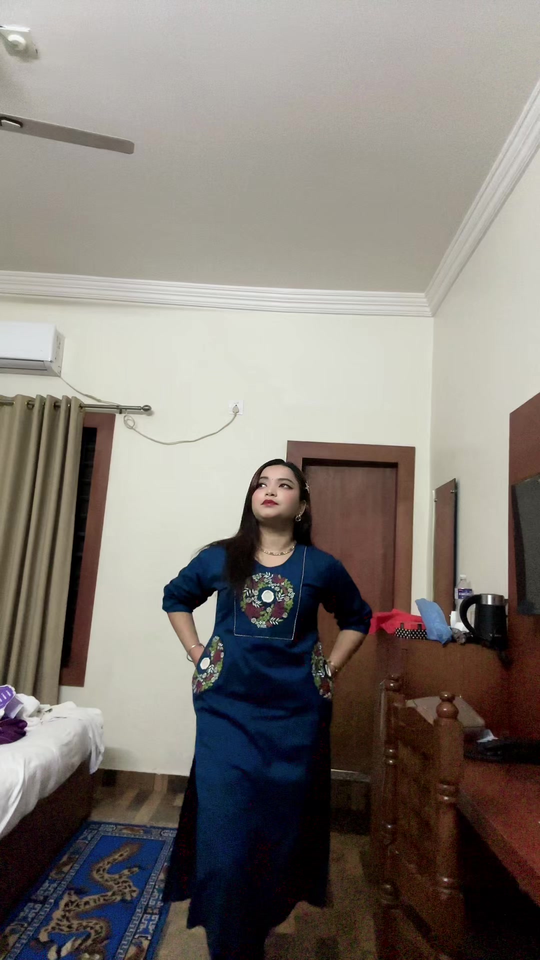 @Simran pariyar🎵