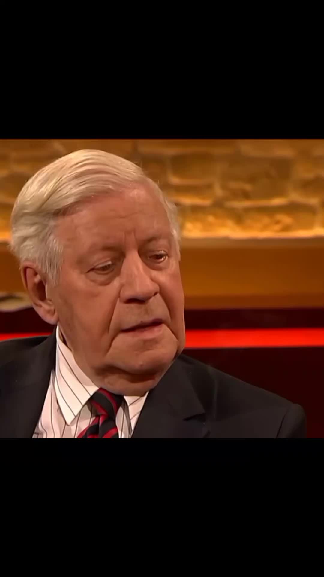 @AltKanzlerHelmutSchmidt.clips