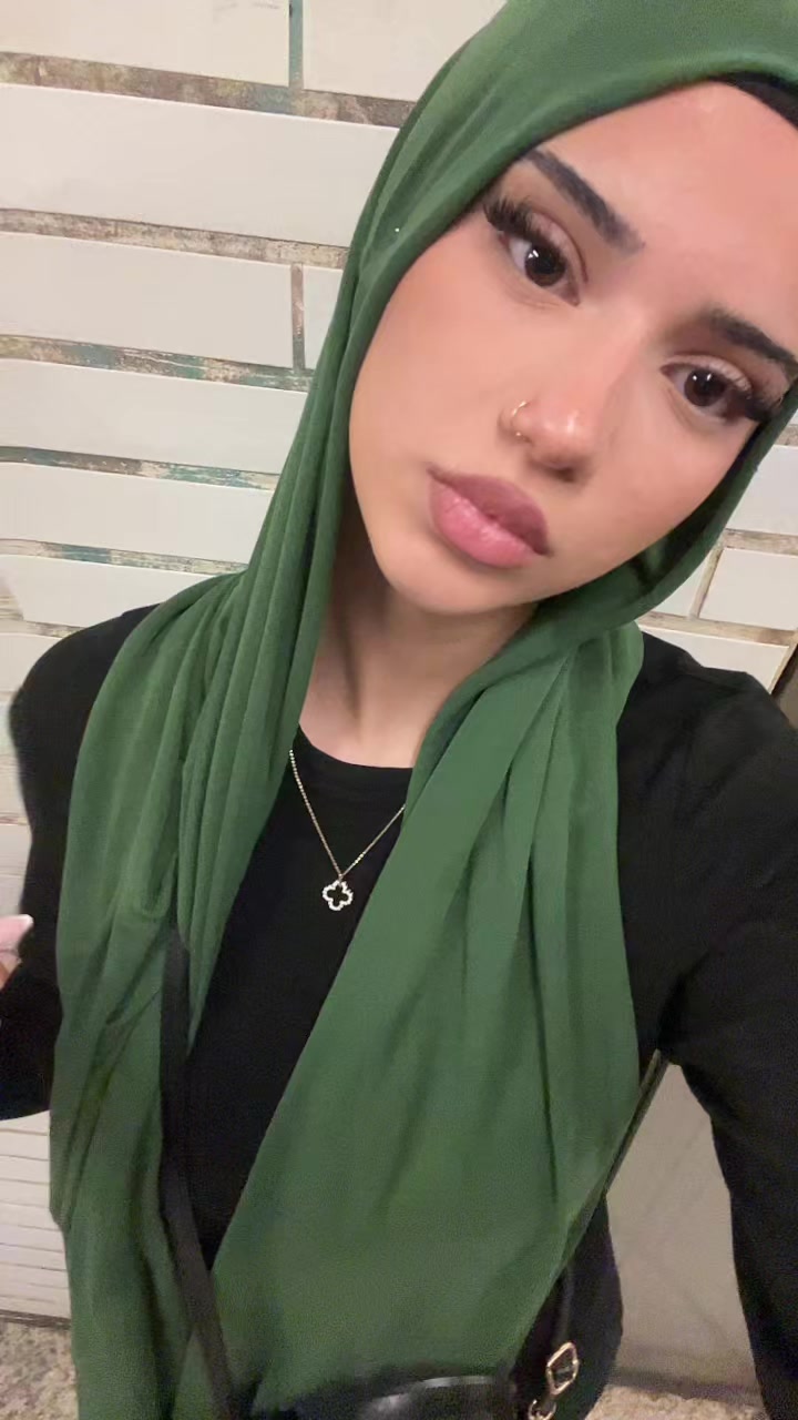@safiya_bln