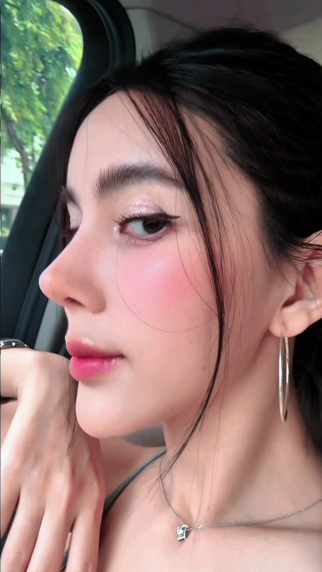 @LadyPinkchannel