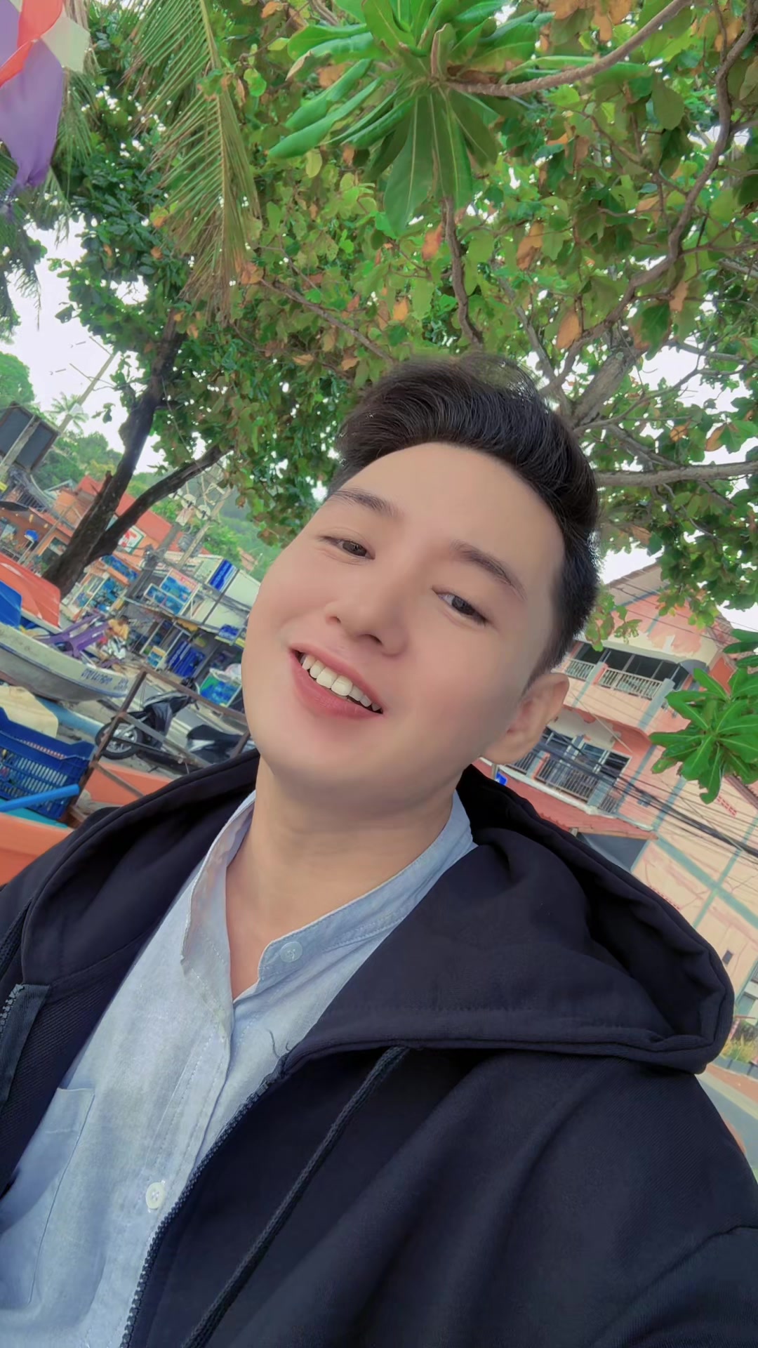 @Chit Oo