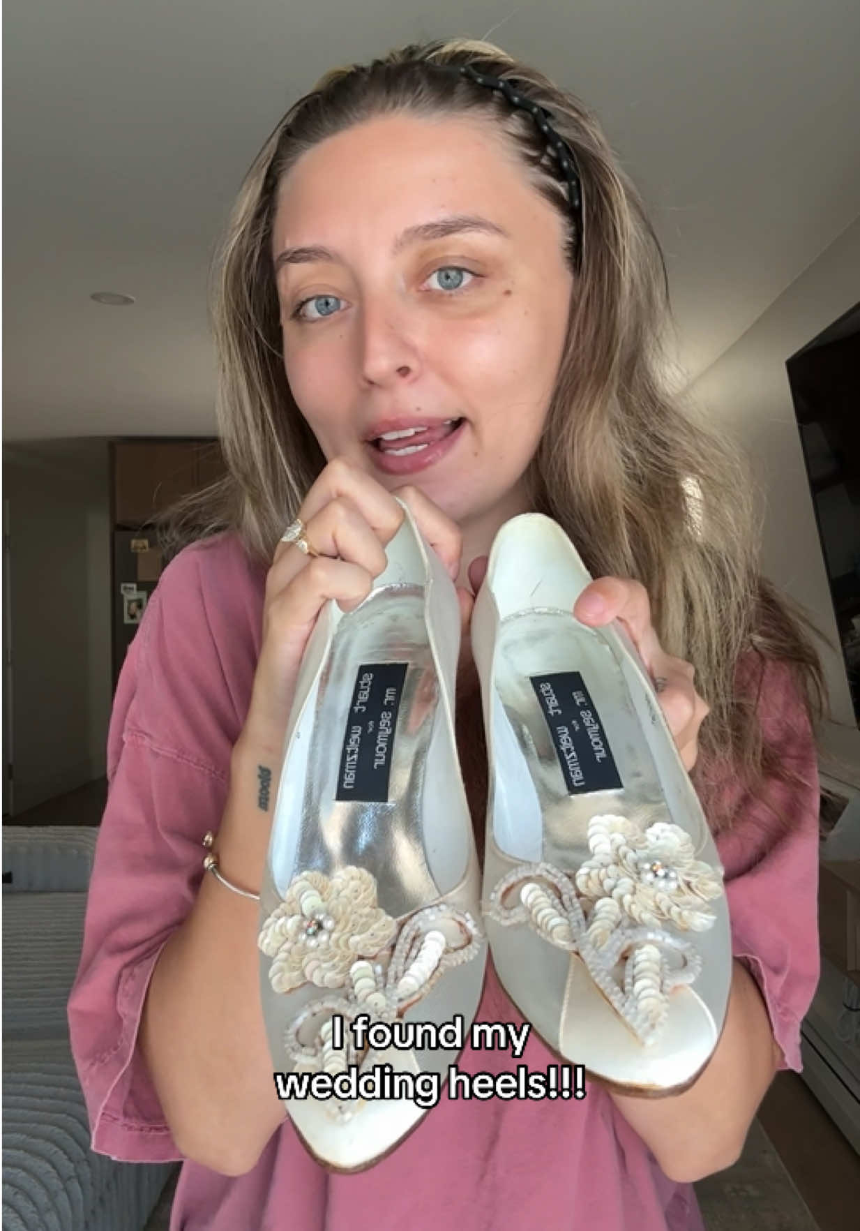 @BELLA