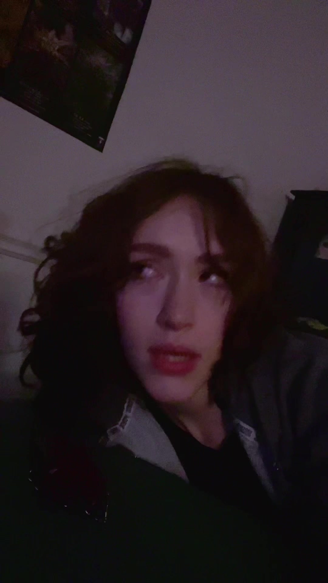 @elleb0dhi