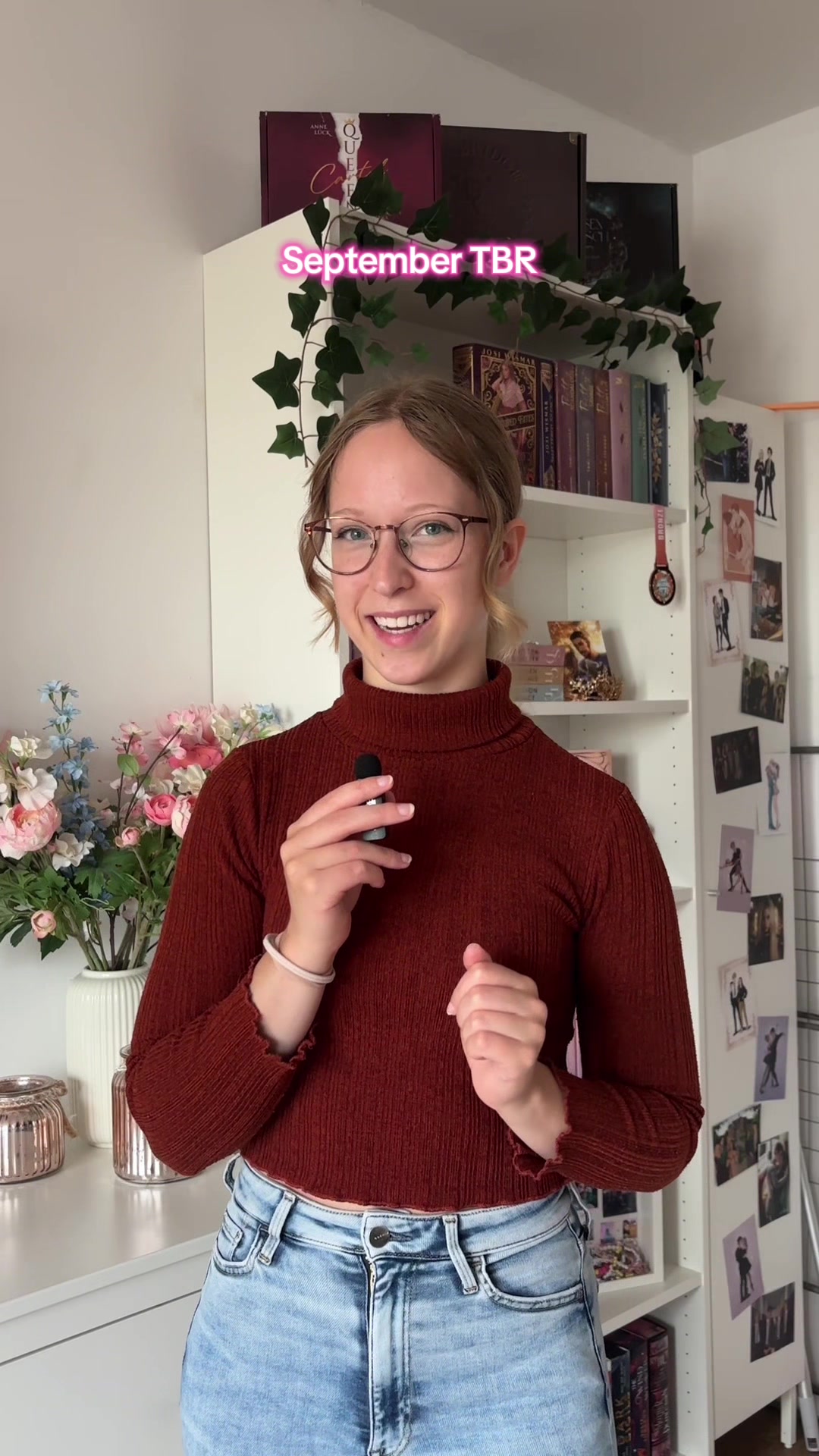 @Emmelie | Booktok 🤍✨📖
