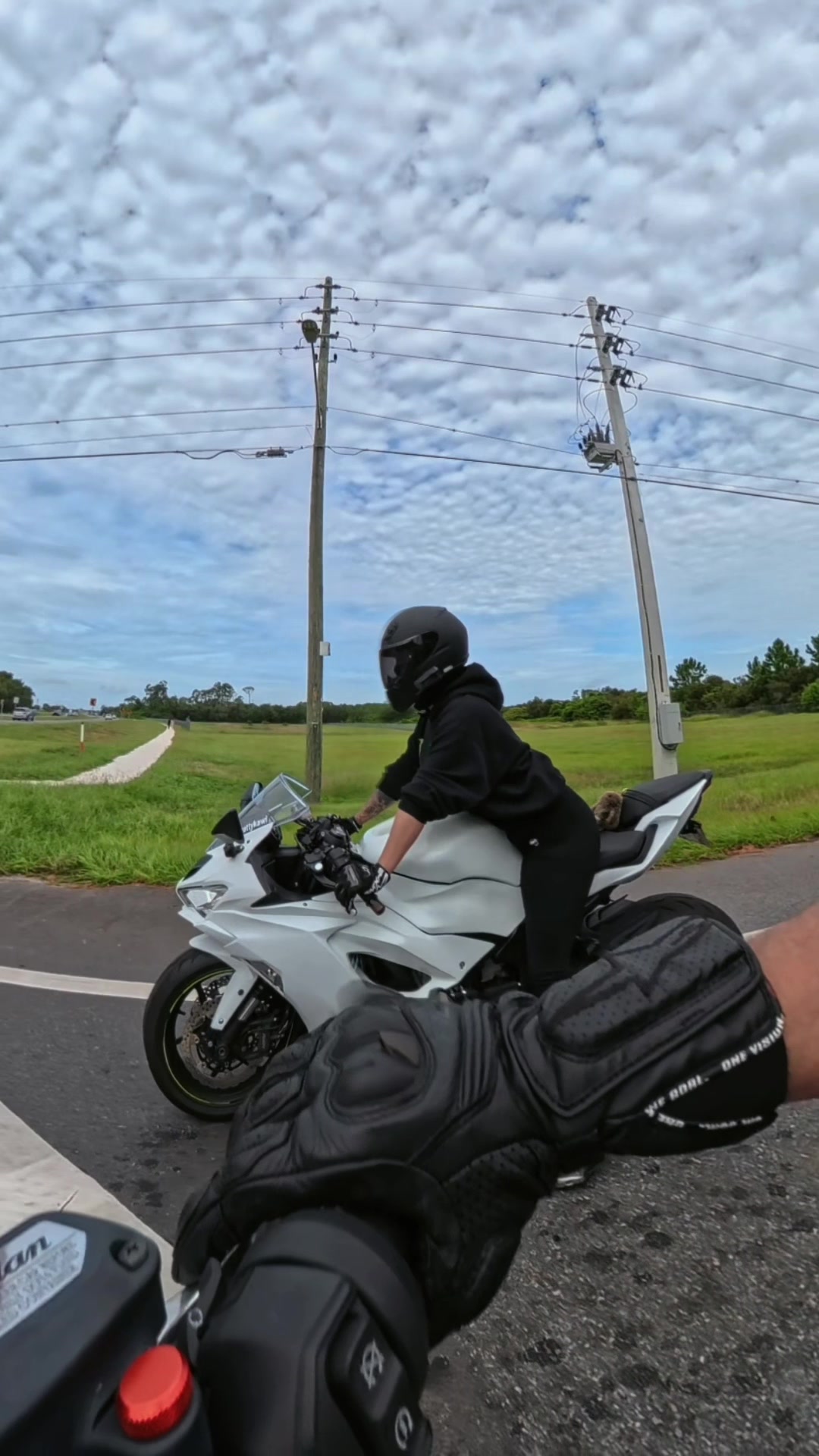 @BrattyKawi636