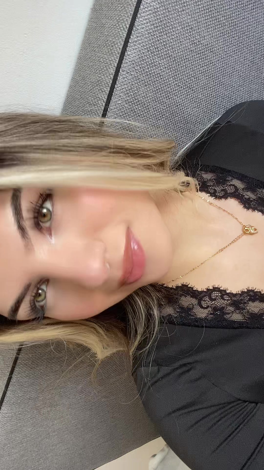 @nouraaa