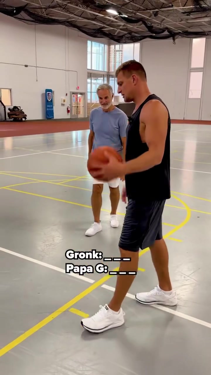 @gronk