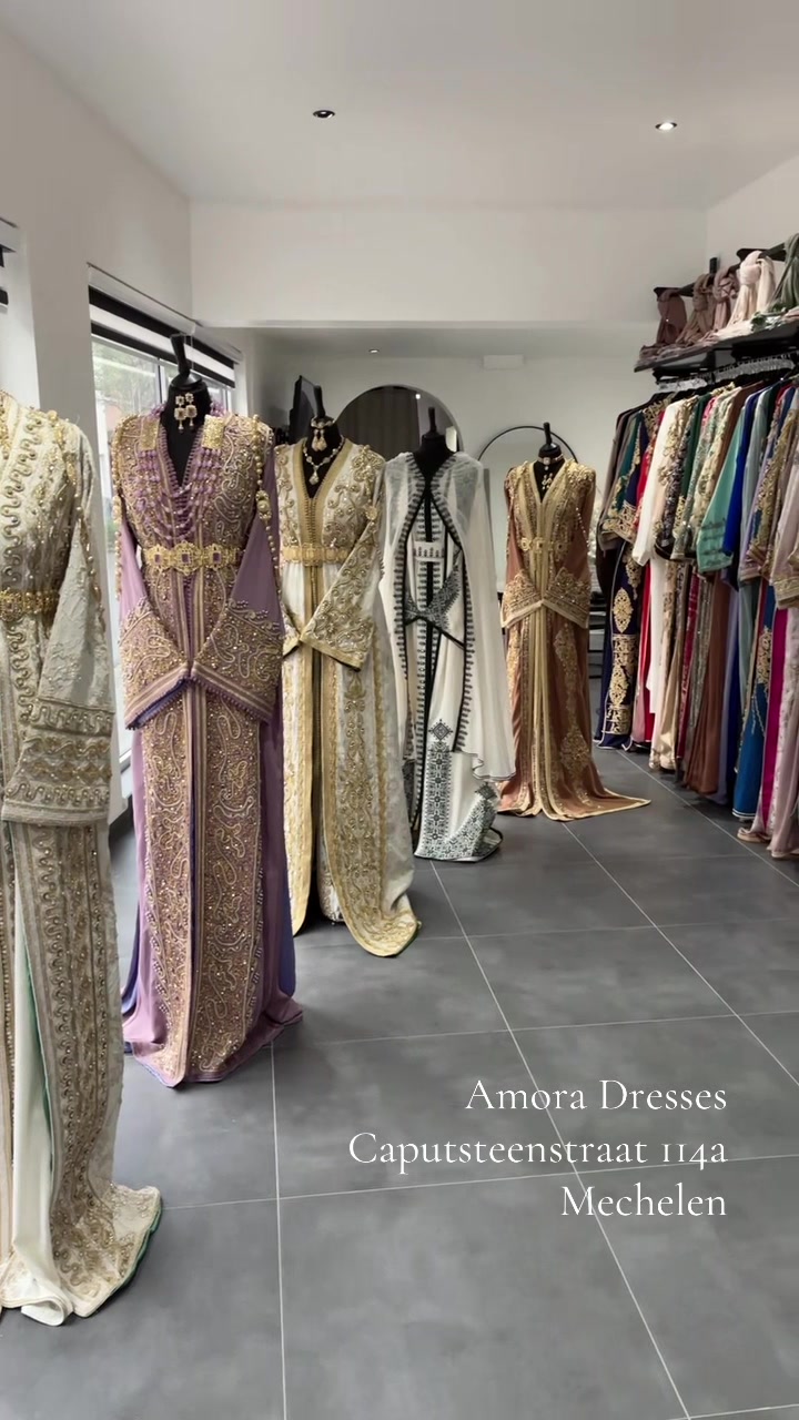 @Amora.Dresses