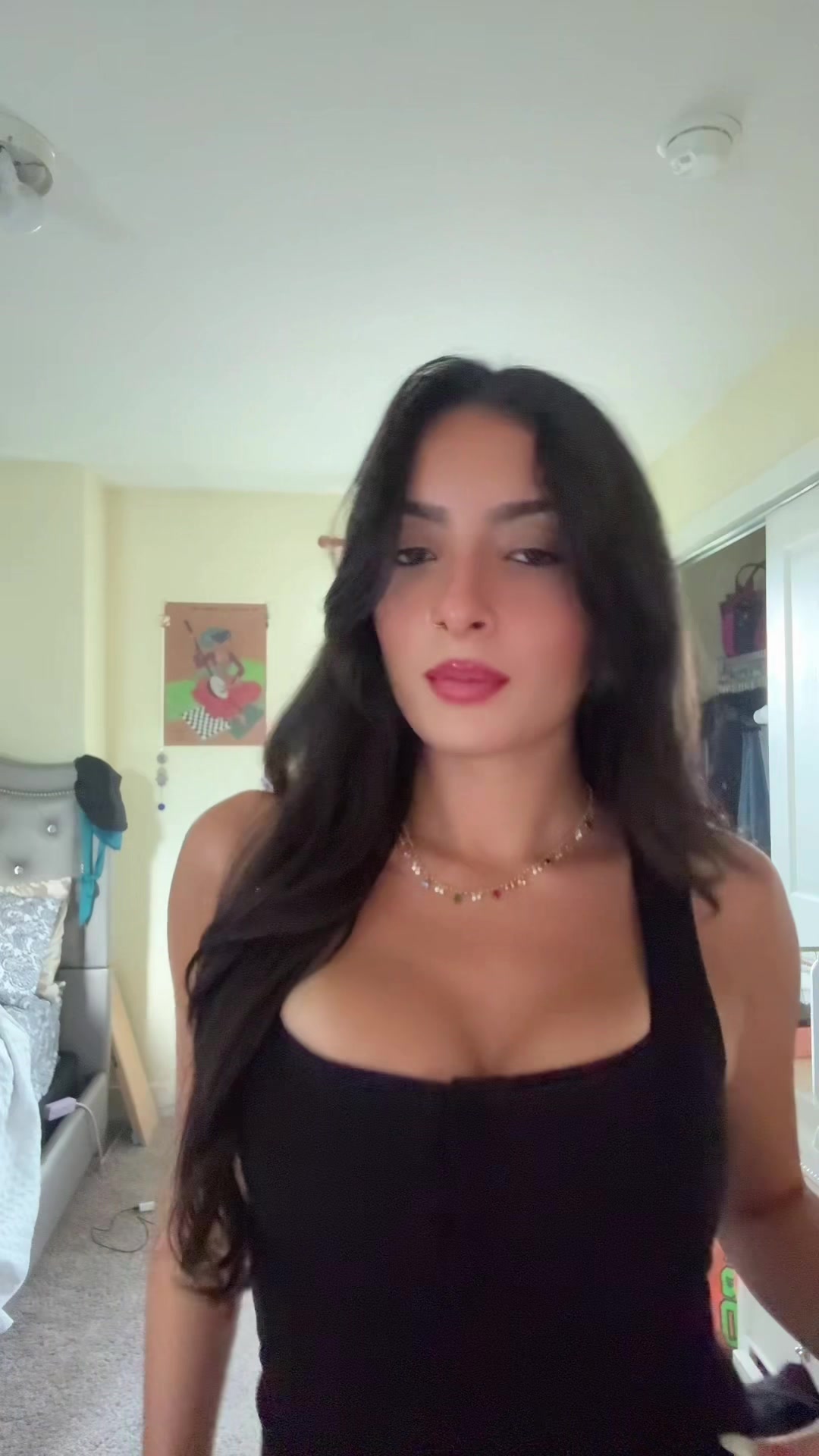 @Sabrina