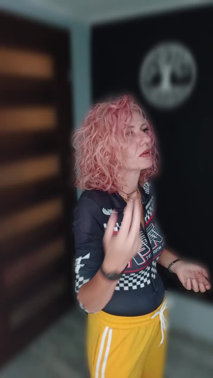 @Kinga✌ ciociaHzTT✌(&hearts;‿&hearts;)