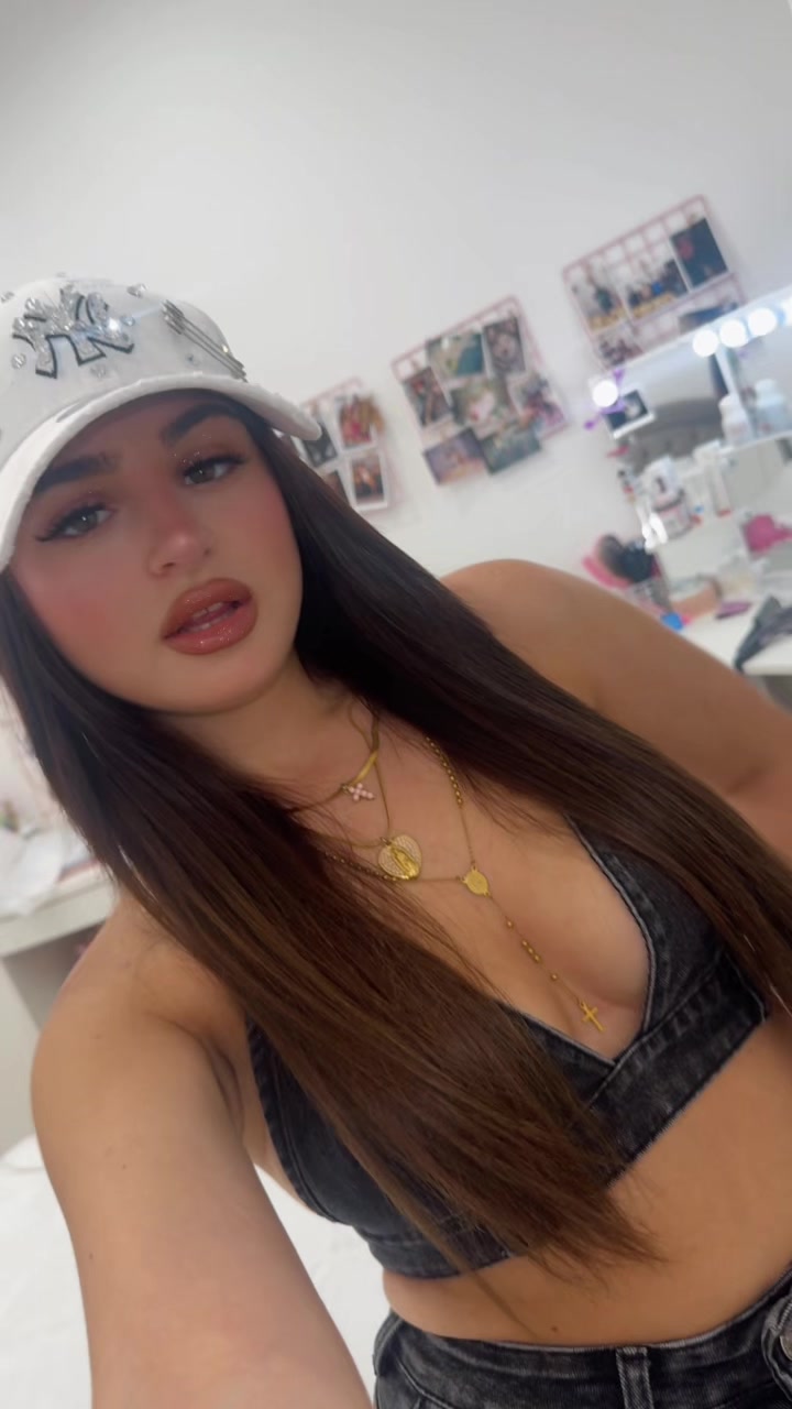 @noemy_1100
