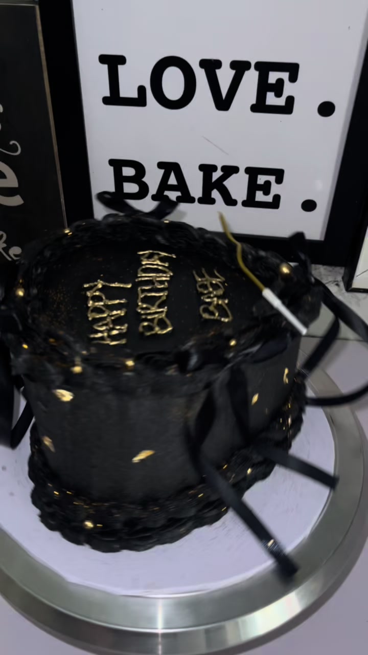 @ILESHA CAKE/SURPRISE PLANNER