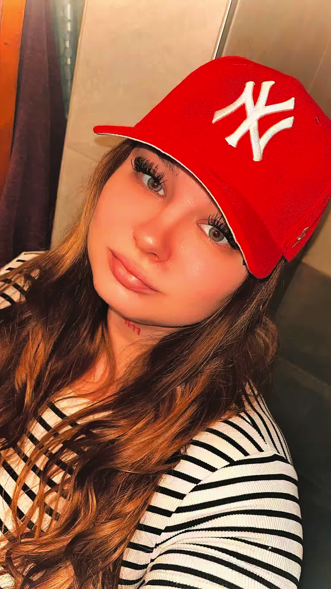 @🫡