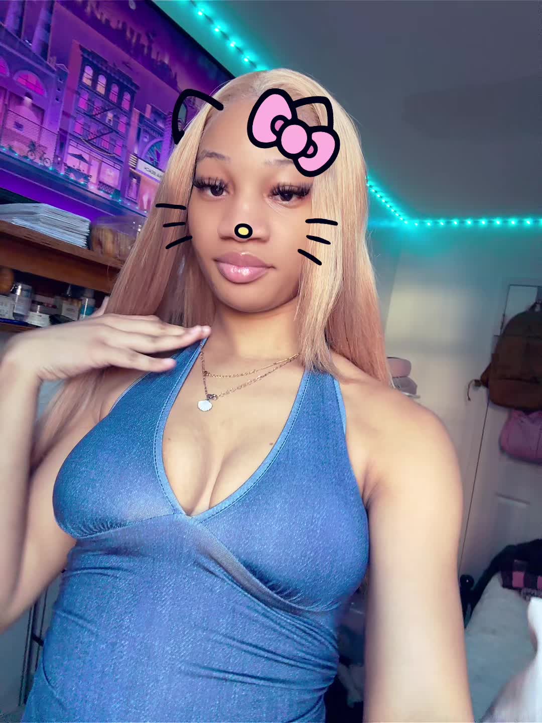 @ÇĦẼŘRŸ PĨÑĶŸ🧚🏻♀️🌸