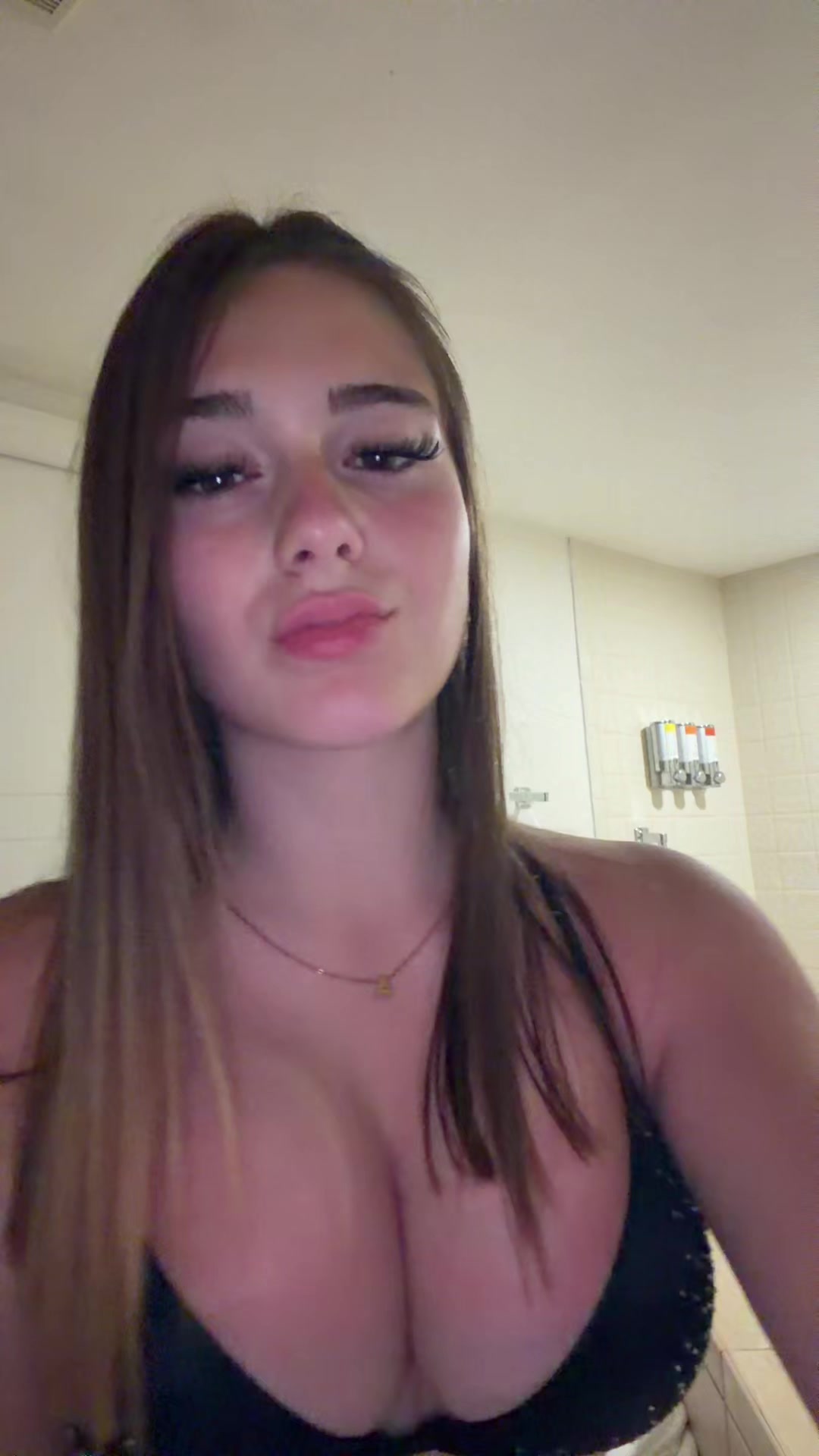 @umiiibb