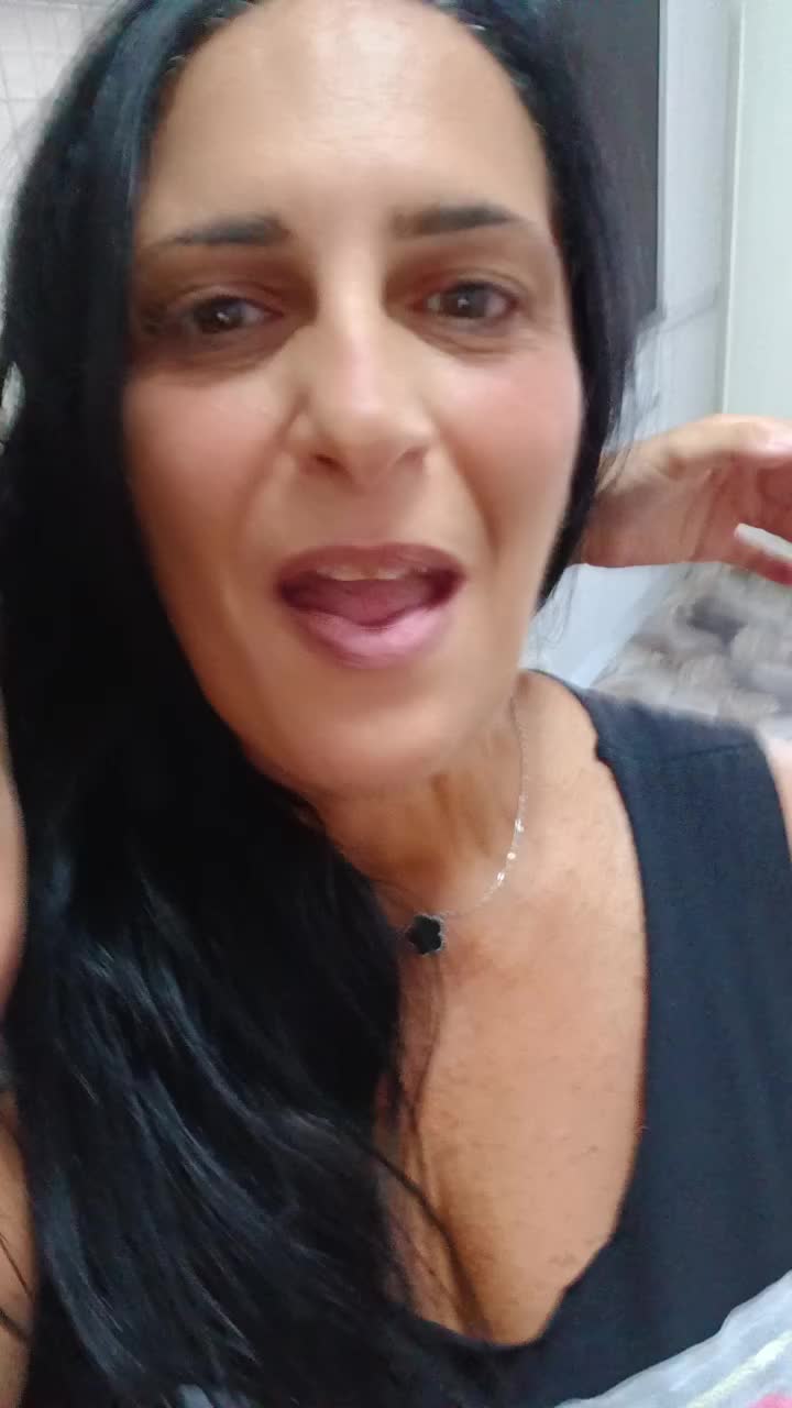 @Elly Venere