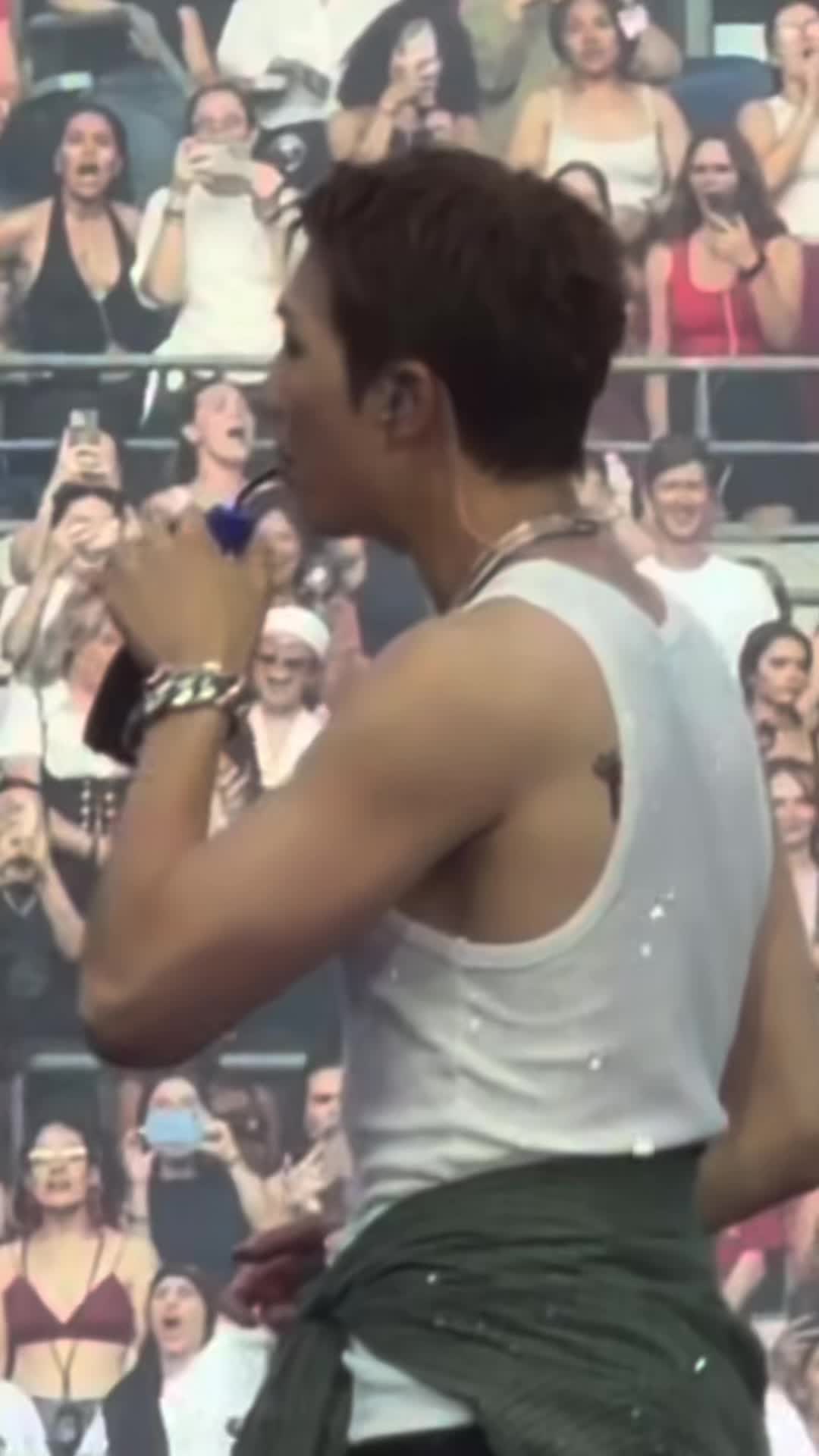 @ot7loml๐ธ๐