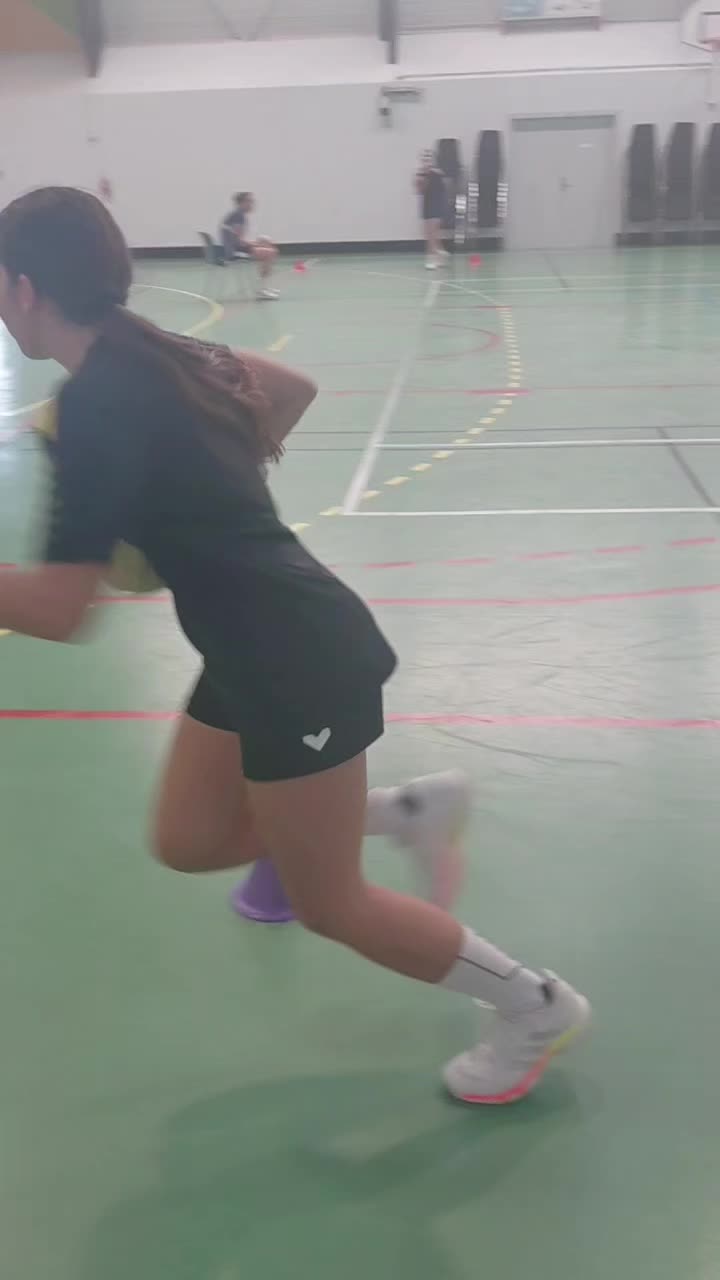 @Nico handball 🤾&zwj;♂️🤾&zwj;♂️🤾&zwj;♂️