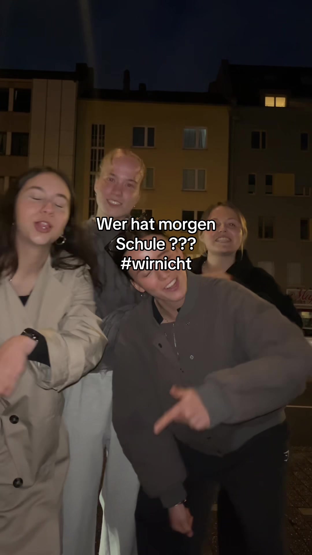 @schleppenddurchsabi