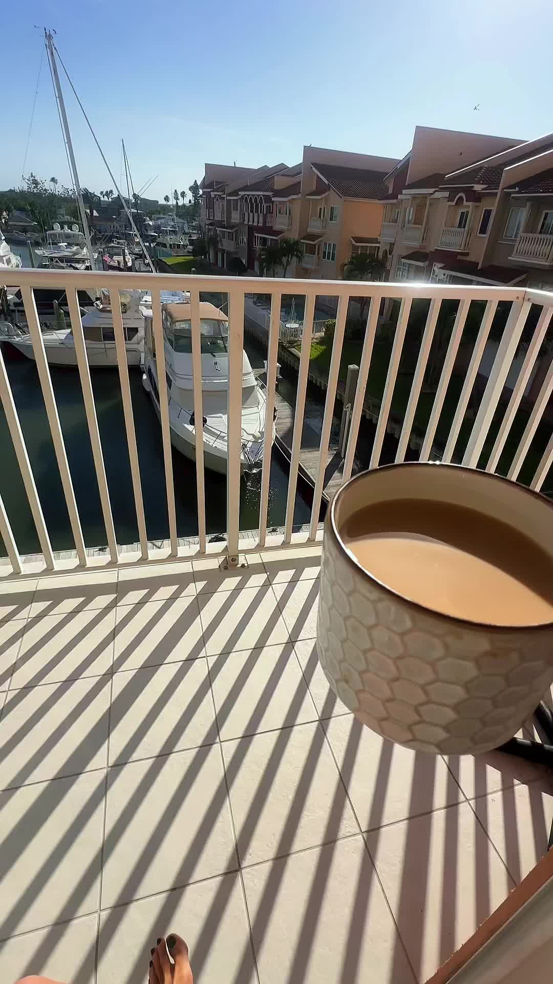 @trishaclaudette_