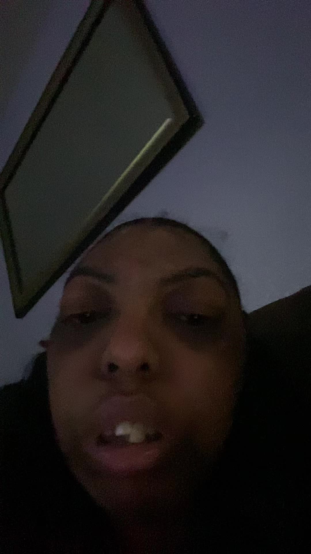 @_shannonderouen