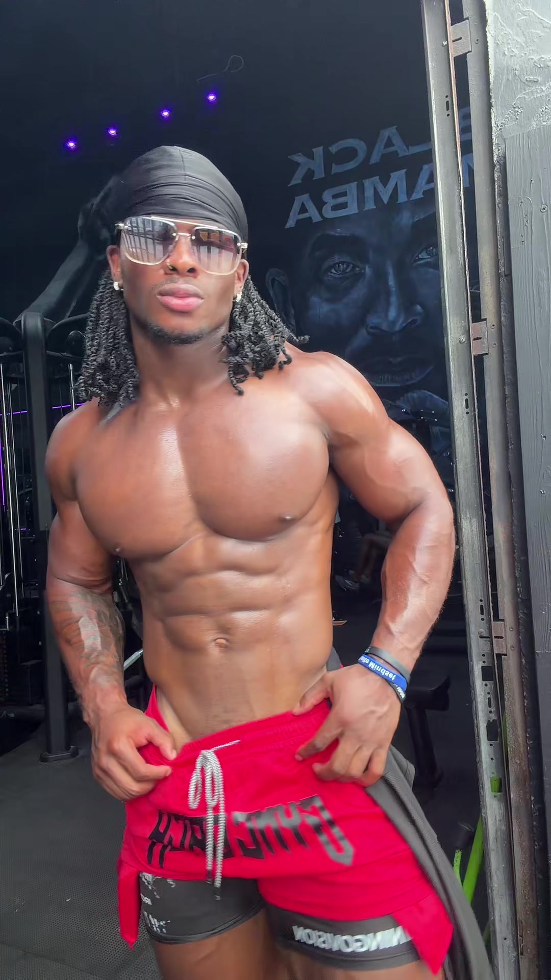 @FamousBoyD
