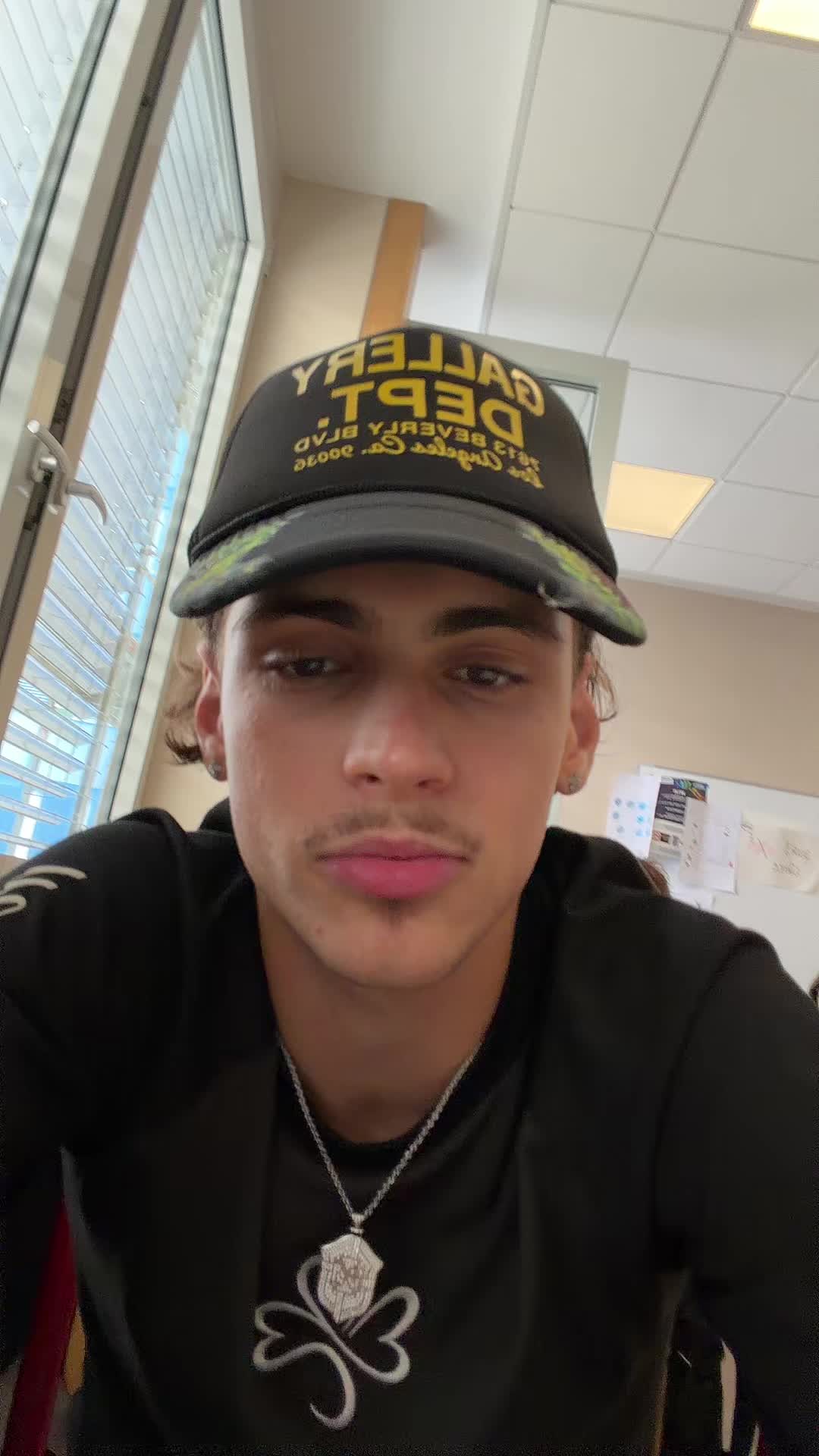 @teezy