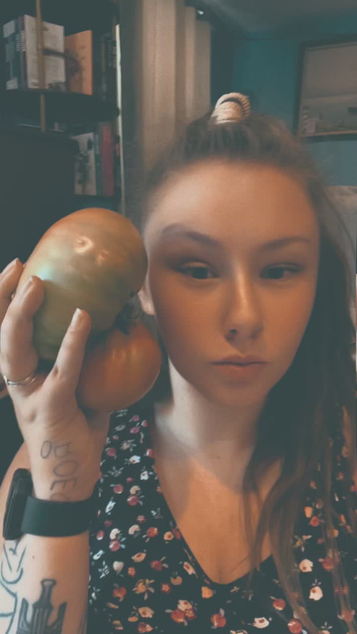@NikkiDarling1994