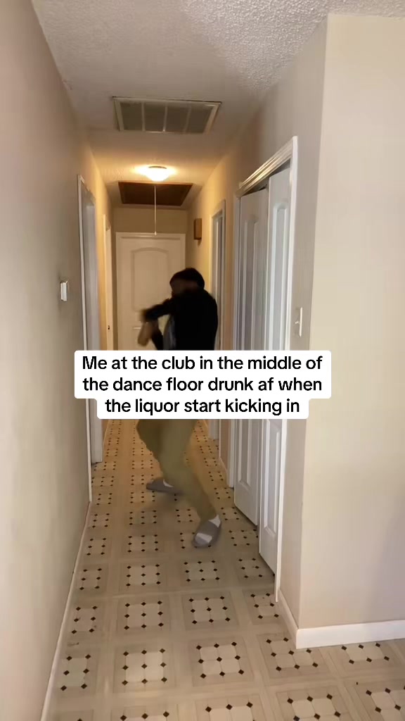 @Des Beezy Too Funny 🤪