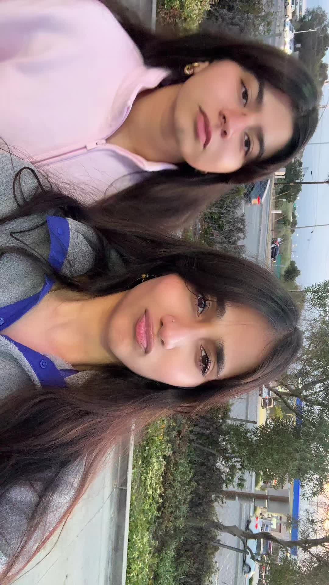 @glitterybarrf