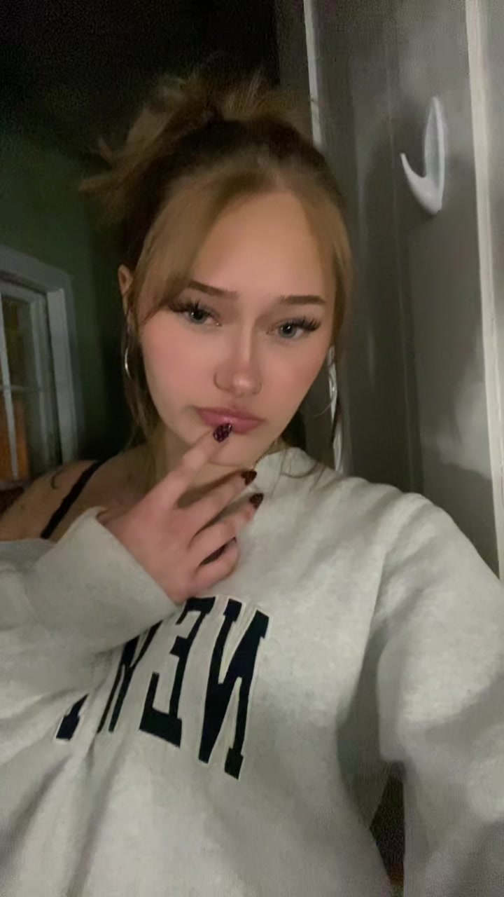 @violet