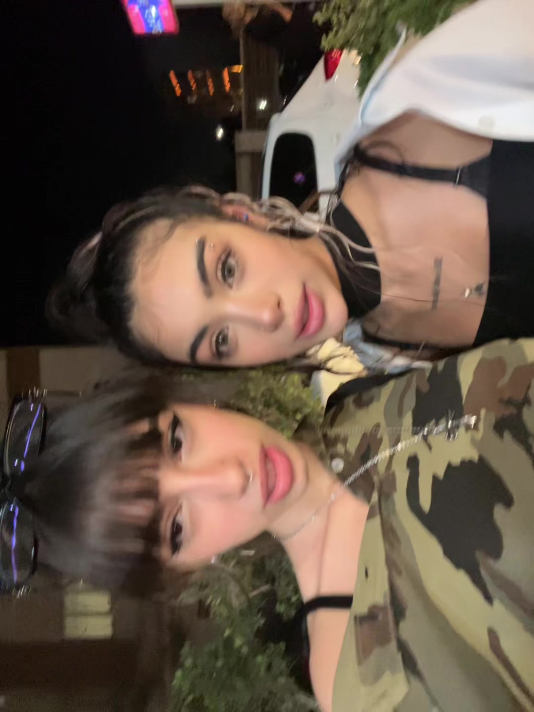 @نوژآ