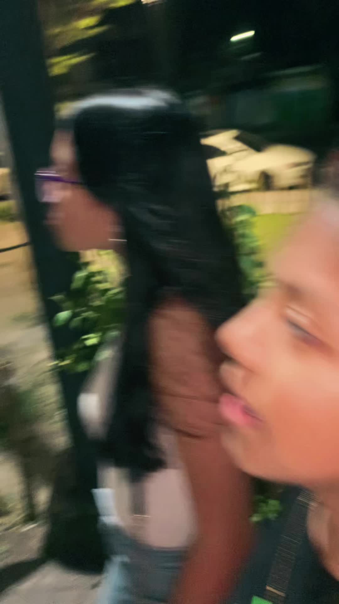 @Ro