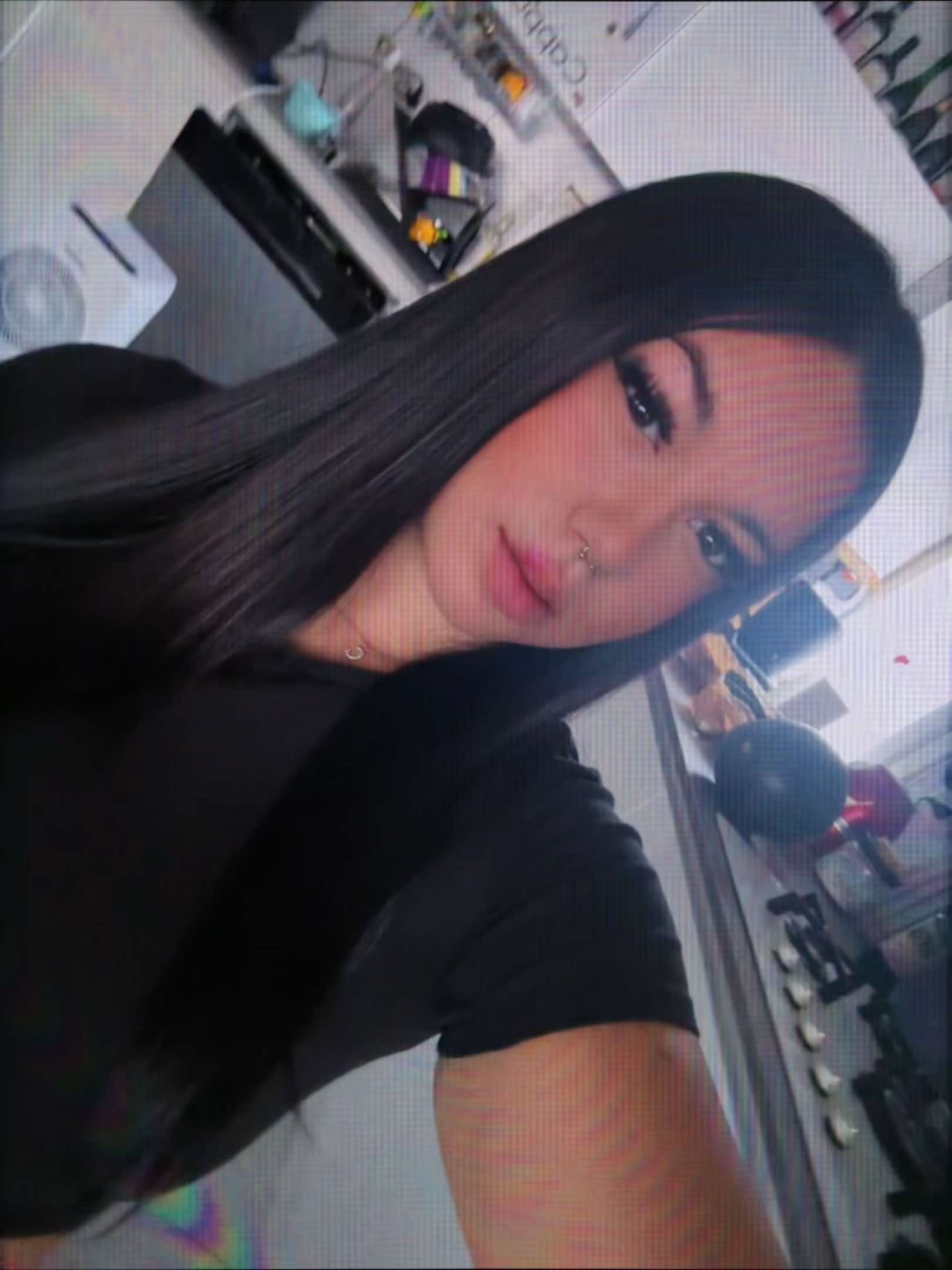 @๐ถ๐ธ๐ป๐ฐ๐ฑ๐๐๐๐โค๏ธ๐ฉน