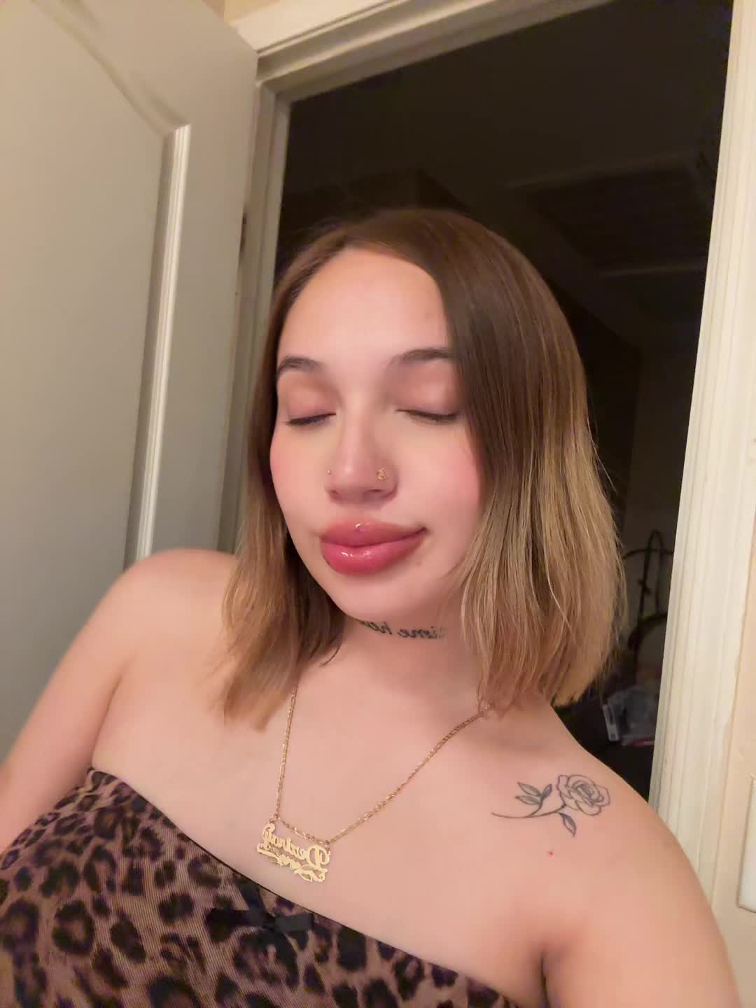 @deziray🎀