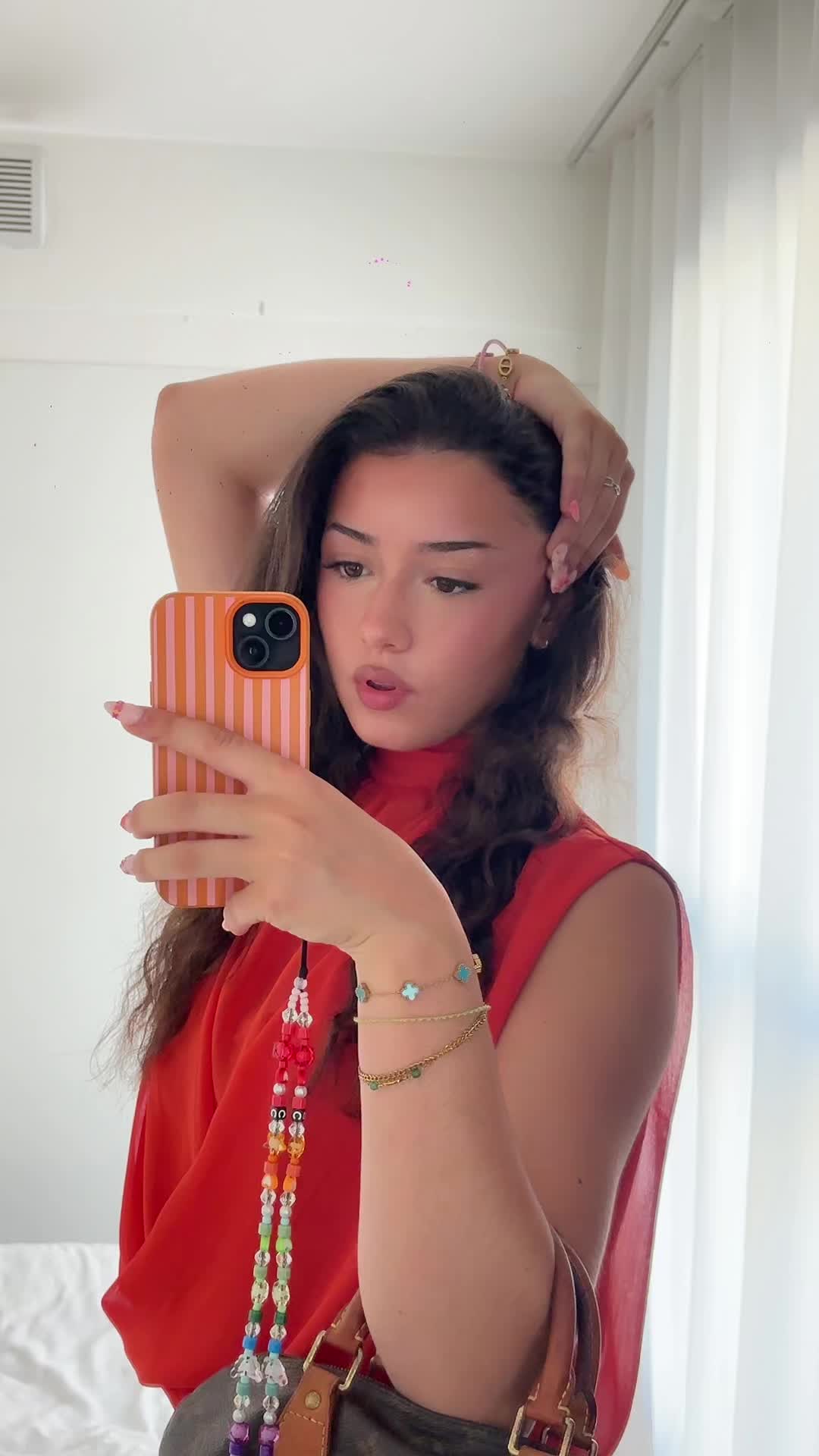 @LEÏ