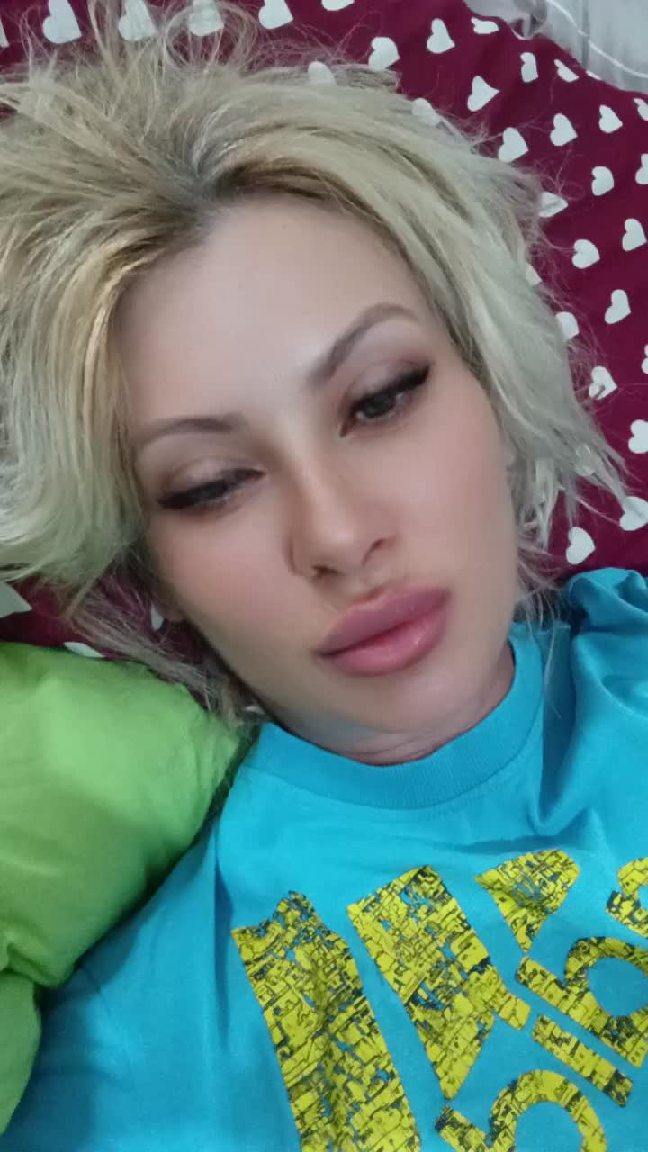 @livialivia330
