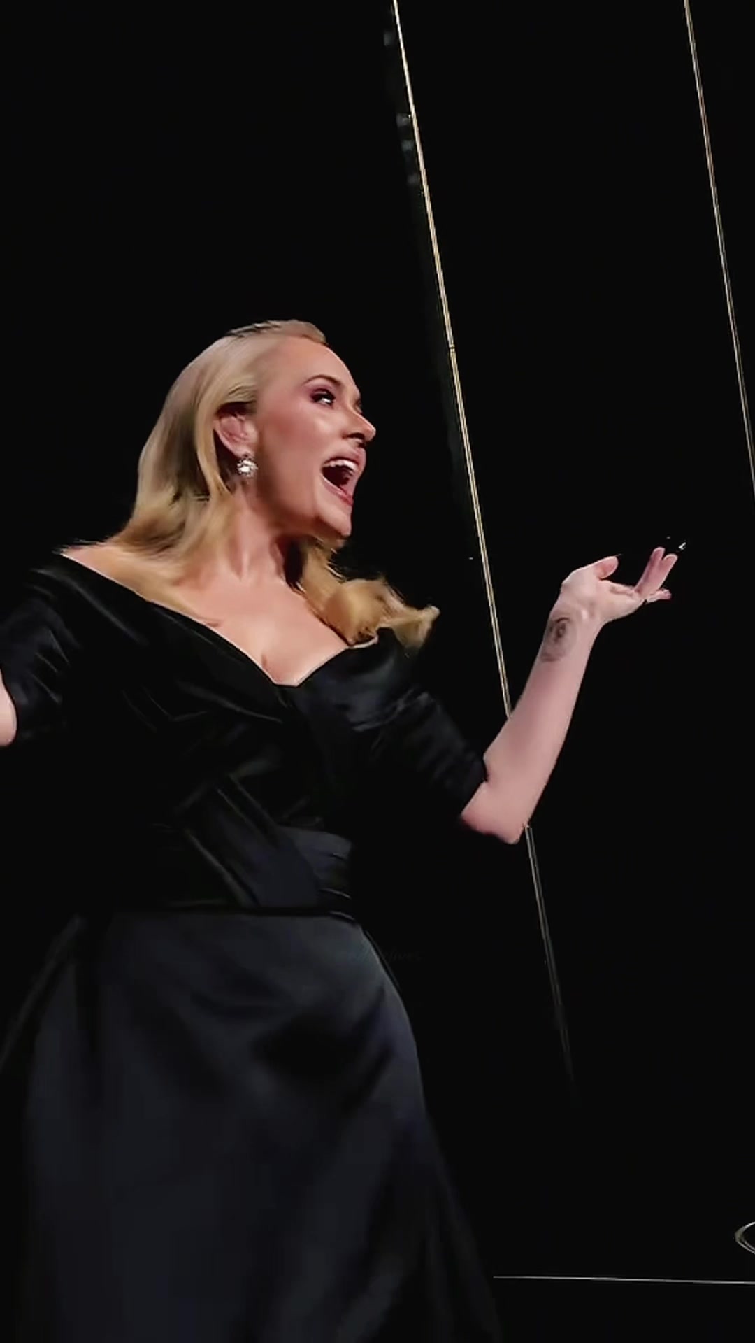 @ADELE