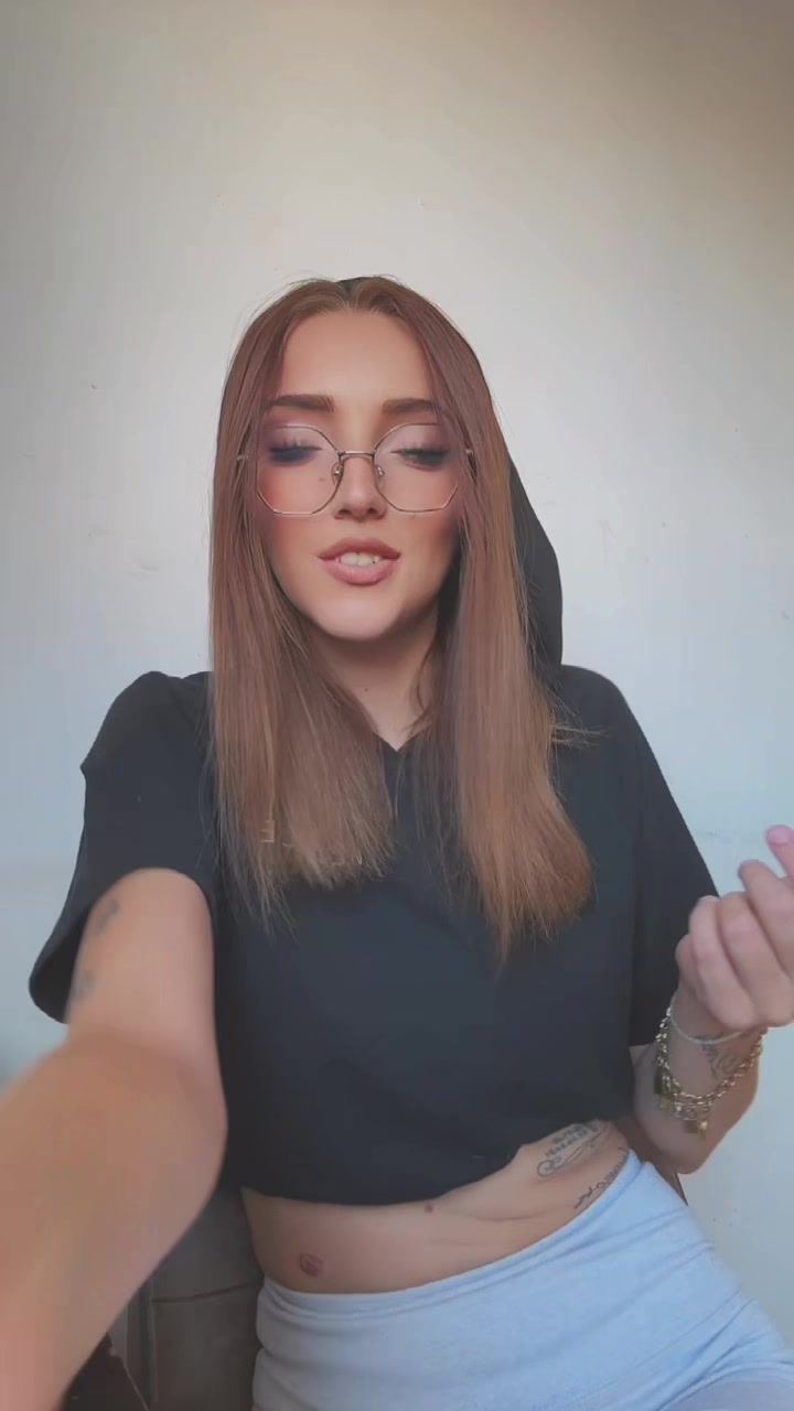 @leamhly14