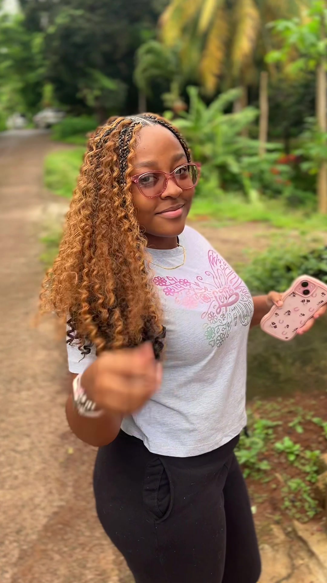 @theprettypluggg
