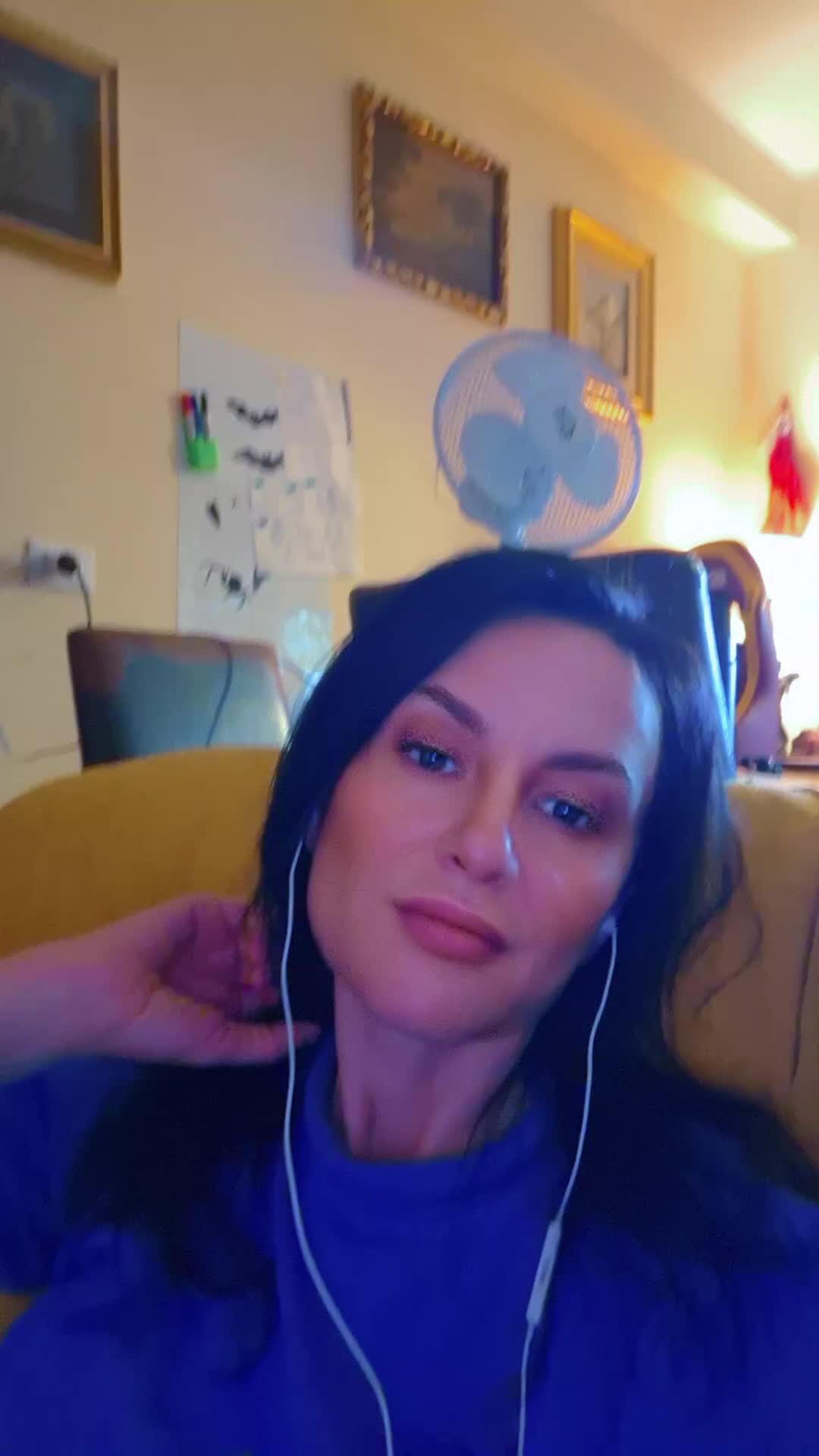 @Luisa