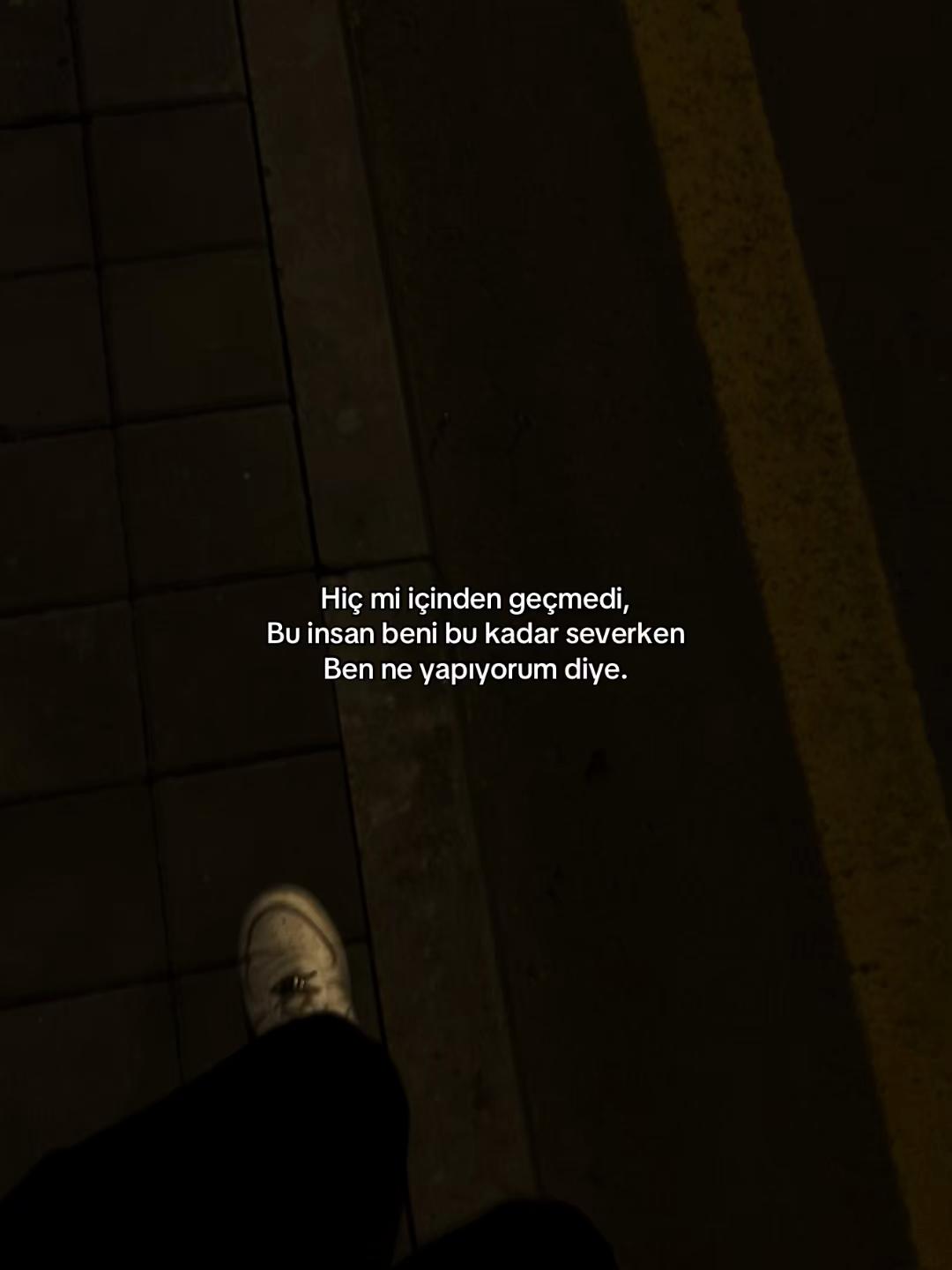 @𝓜.