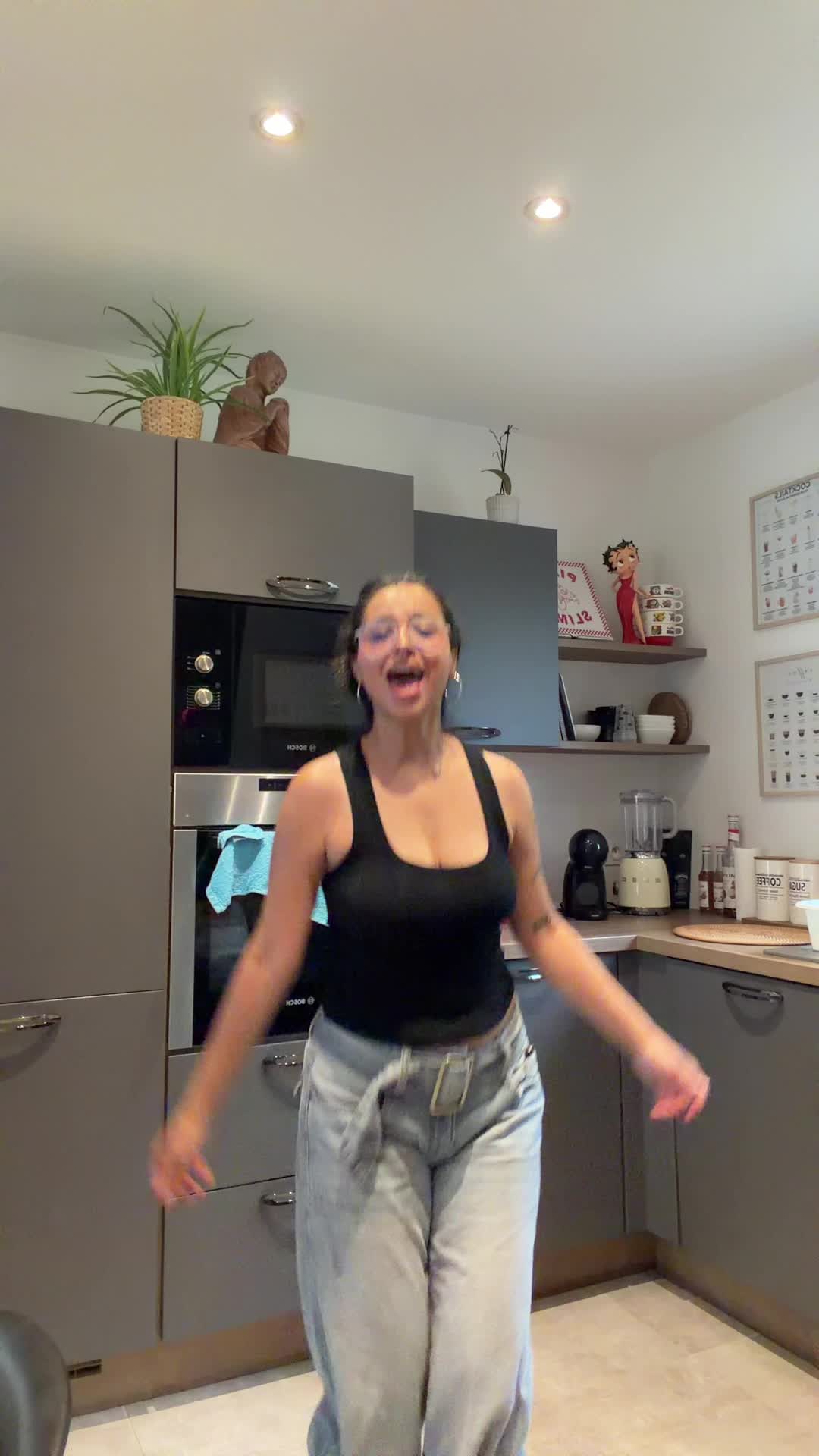@lisa:)